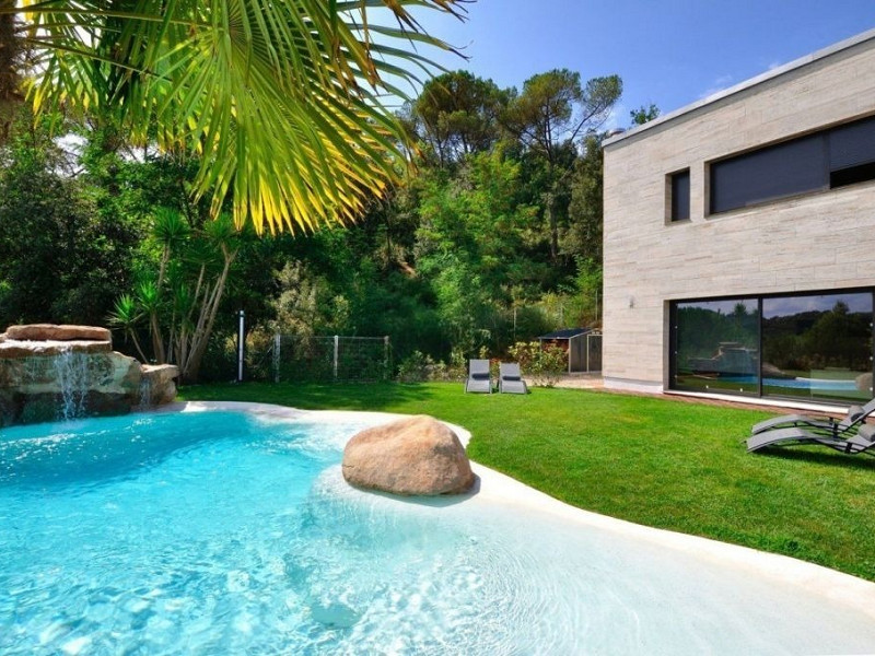 Exclusiva villa de lujo junto al campo de golf en Vallromanes, Barcelona. Foto:  2