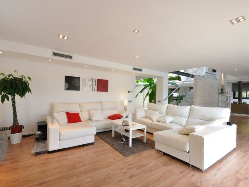Exclusiva villa de lujo junto al campo de golf en Vallromanes, Barcelona. Foto:  6