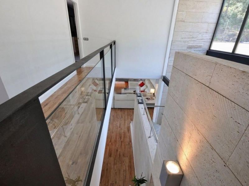 Exclusiva villa de lujo junto al campo de golf en Vallromanes, Barcelona. Foto:  25