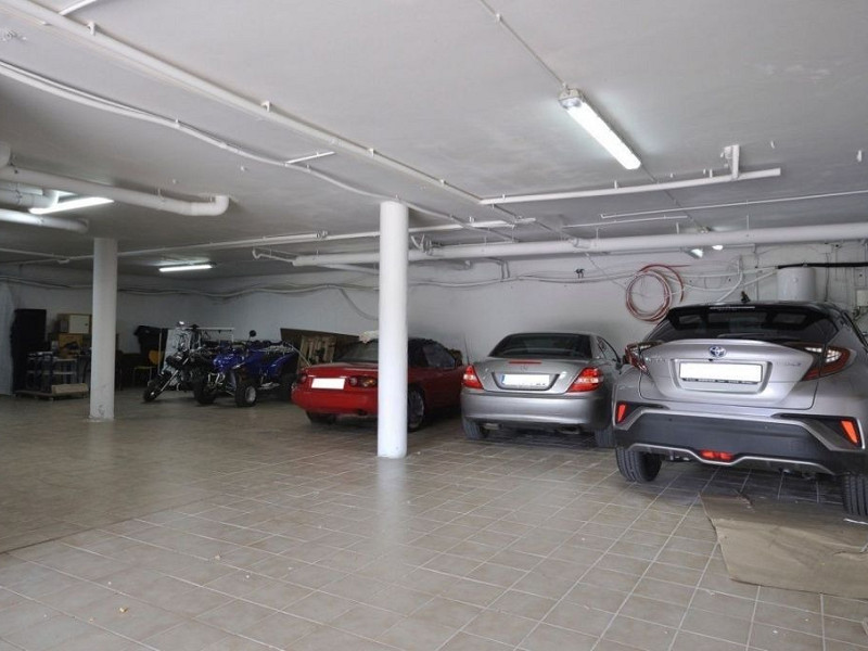 Exclusiva villa de lujo junto al campo de golf en Vallromanes, Barcelona. Foto:  35