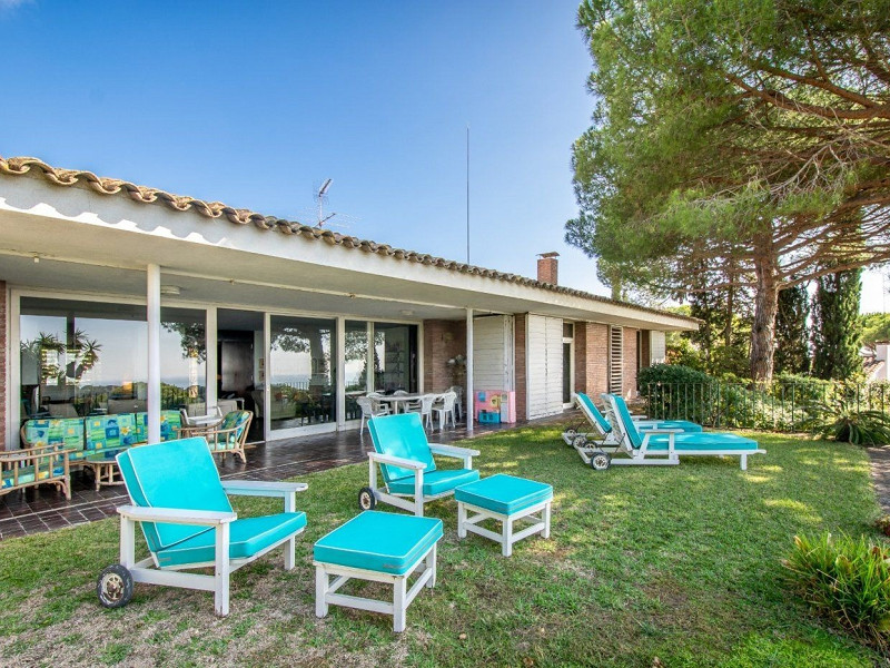 Exclusive Sea-View Villa in Llavaneras. Photo:  19
