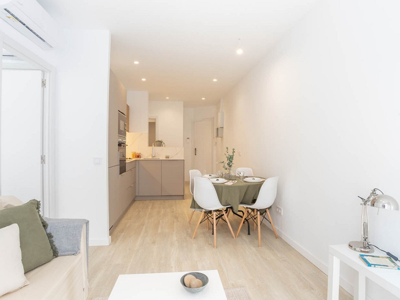 Brand-New Modern and Functional Flat Near Avinguda Paral·lel, Barcelona. Photo:  6