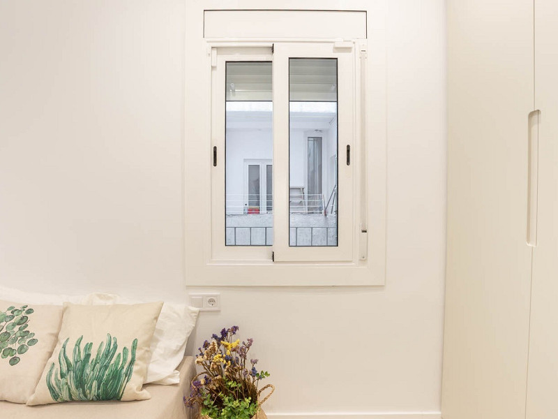 Brand-New Modern and Functional Flat Near Avinguda Paral·lel, Barcelona. Photo:  26
