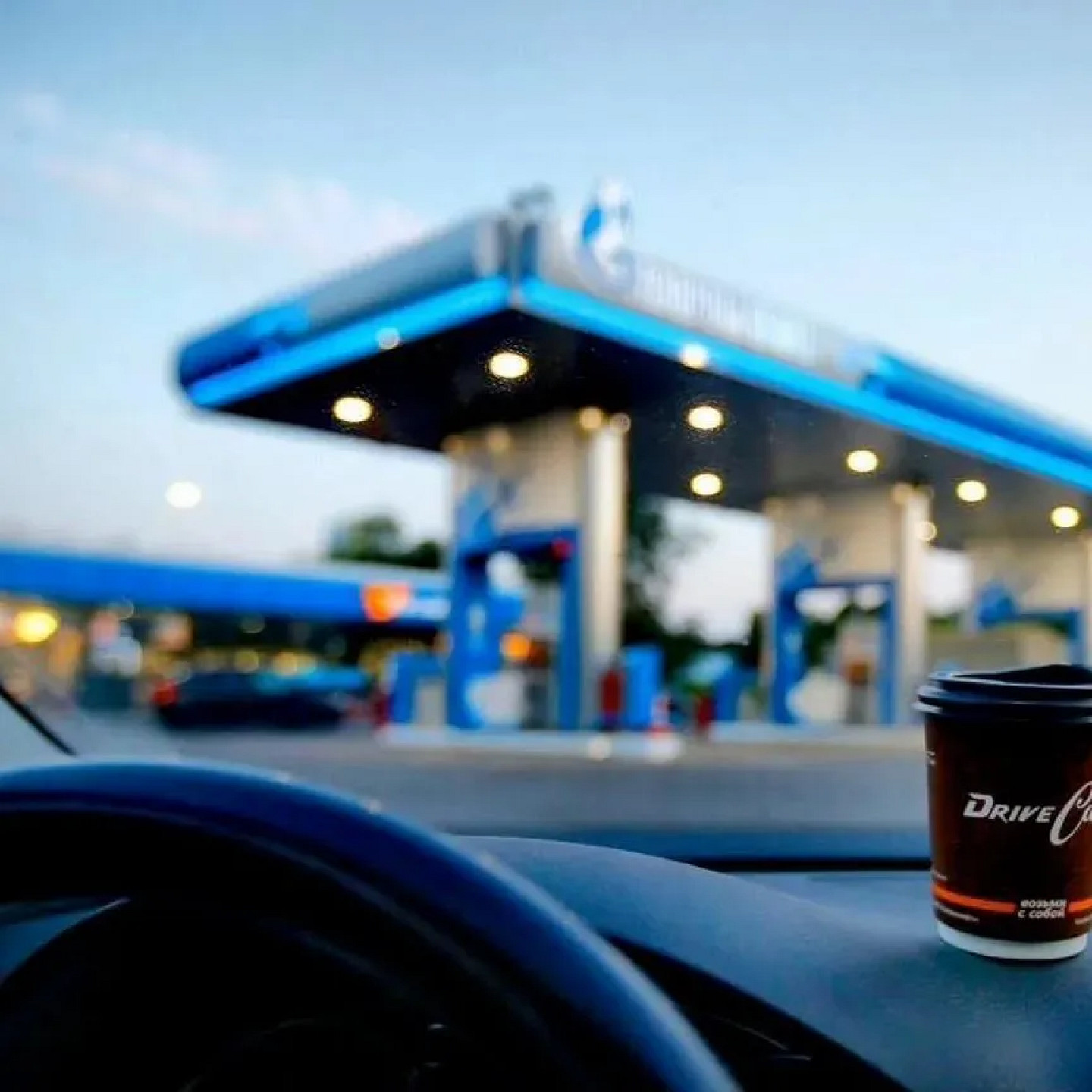 Income-Generating Plot with Long-Term Tenants in a Residential Area of Madrid