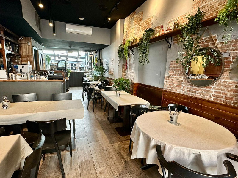 Turnkey Business for Sale — Restaurant in the Center of Sant Cugat del Valles. Photo:  4