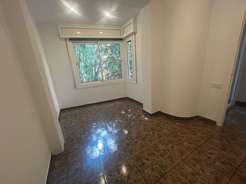 Apartment for Sale in Sant Antoni, Barcelona