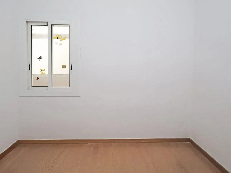 Светлая квартира с характером в сердце района Побле-Сек, Барселона. Фото:  15