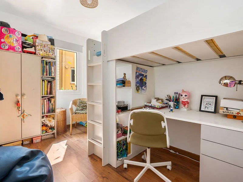 Квартира с частной террасой в сердце района Раваль, Барселона. Фото:  21