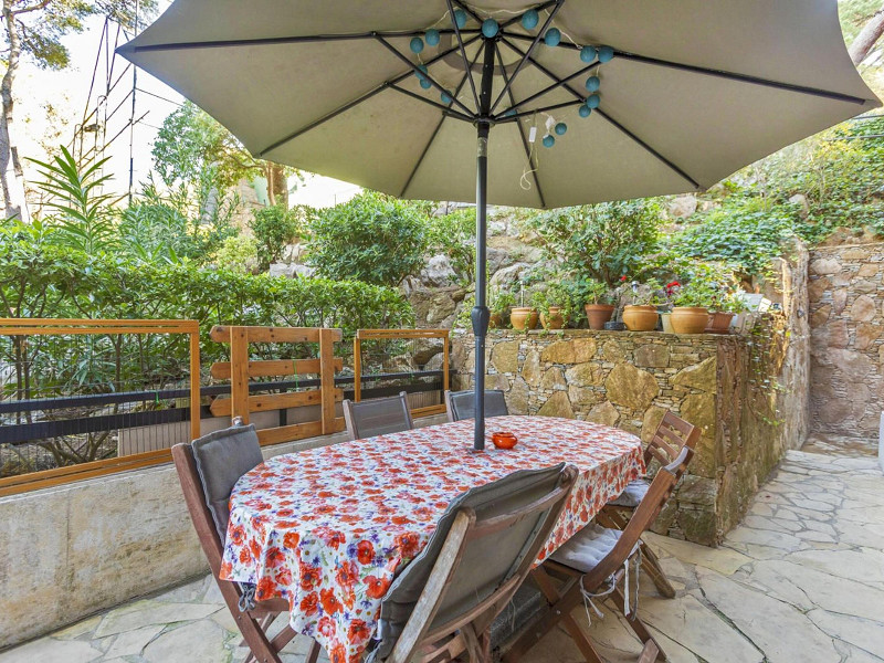 Refurbished Apartment with Terrace and Tourist License in Llafranc, Costa Brava. Photo:  5