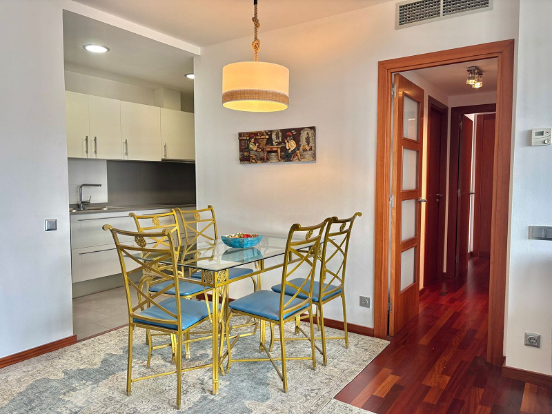 Elegant Top-Floor Apartment in Diagonal Mar, Barcelona. Photo:  6