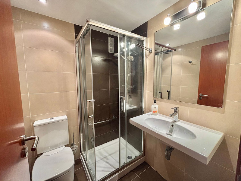 Elegant Top-Floor Apartment in Diagonal Mar, Barcelona. Photo:  22