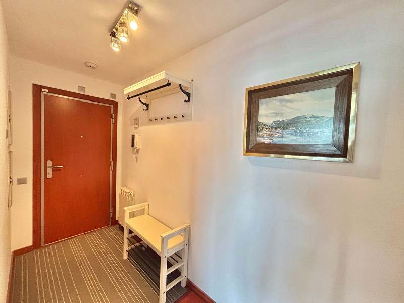 Elegant Top-Floor Apartment in Diagonal Mar, Barcelona. Photo:  26