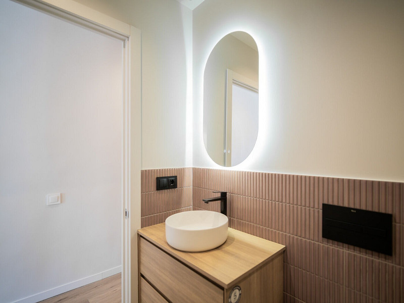 Современная студия с террасой в центре Барселоны. Фото:  17