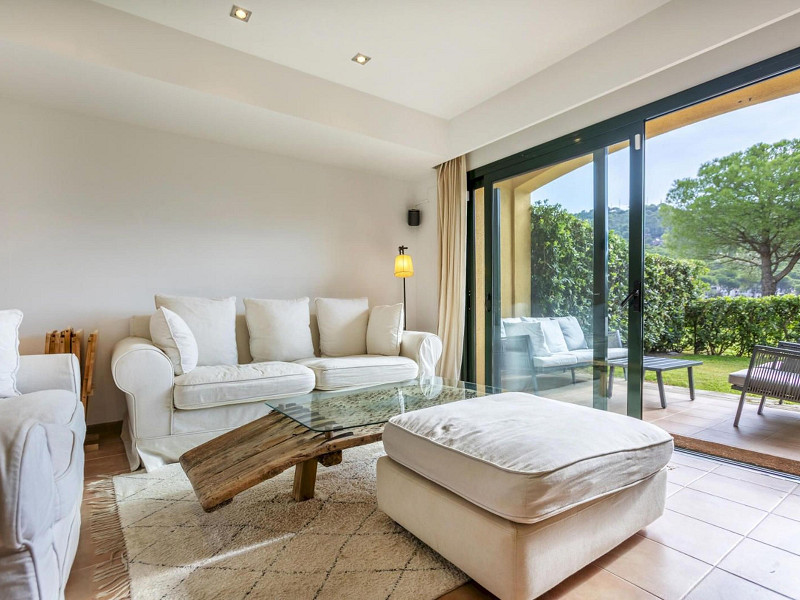 Смежная вилла в La Pastora, Льяфранк, Коста-Брава. Фото:  36