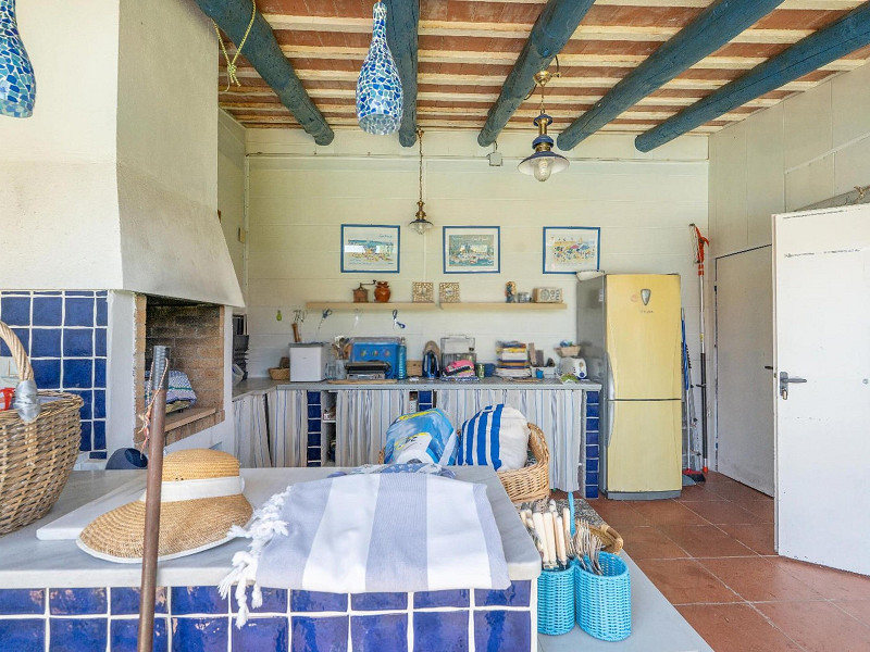 Дом с частным бассейном и панорамными видами на море в Айгуаблава, Бегур, Коста-Брава. Фото:  25