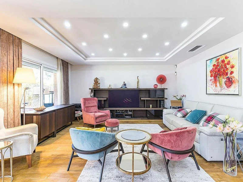 Эксклюзивный дом класса люкс с частным садом и бассейном в Гава-Мар, в 2 минутах от моря. Фото:  3