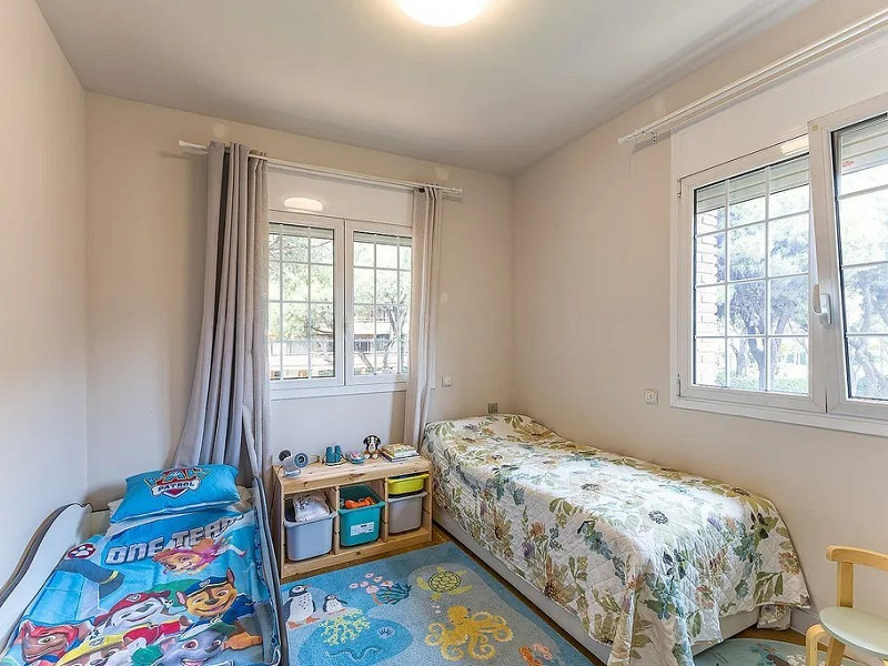 Эксклюзивный дом класса люкс с частным садом и бассейном в Гава-Мар, в 2 минутах от моря. Фото:  15