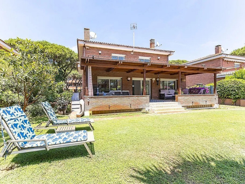 Эксклюзивный дом класса люкс с частным садом и бассейном в Гава-Мар, в 2 минутах от моря. Фото:  42