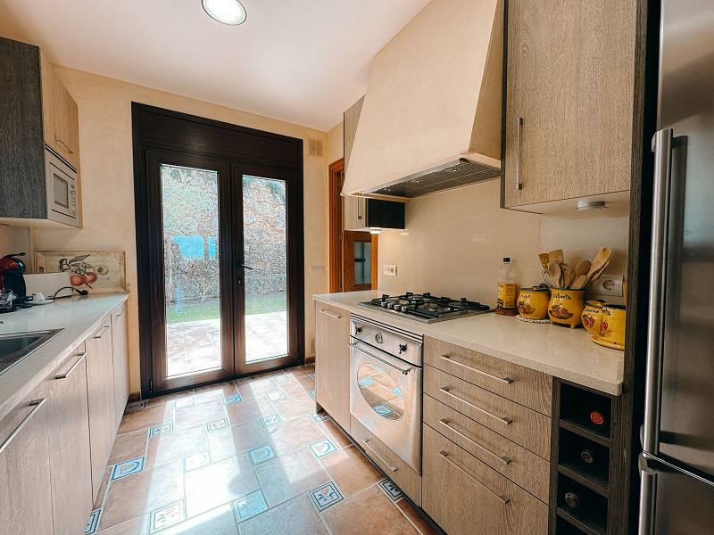 Смежный дом с видом на море в Бегуре, Коста-Брава. Фото:  10