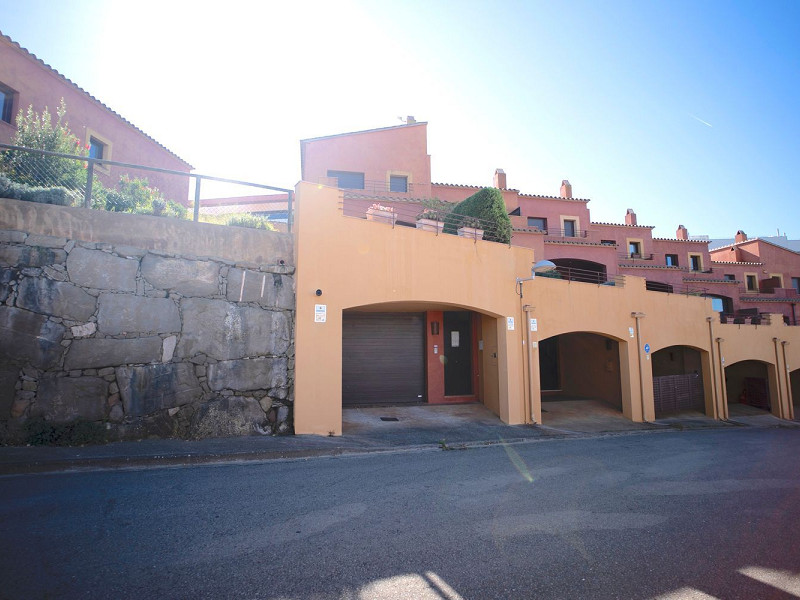 Смежный дом с видом на море в Бегуре, Коста-Брава. Фото:  28