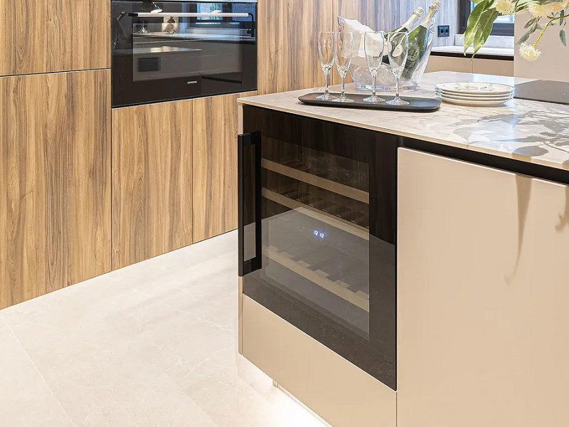 Роскошная отремонтированная резиденция с террасой в Туро Парк — Барселона. Фото:  18