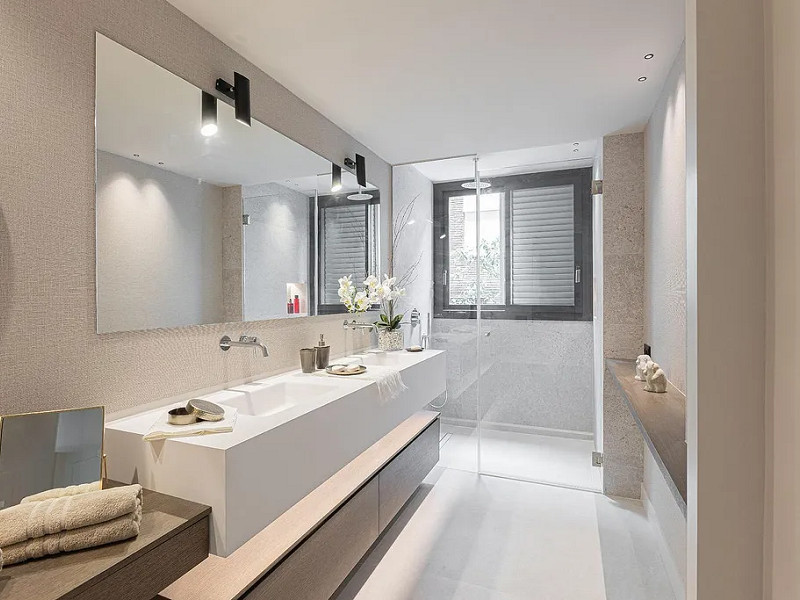 Роскошная отремонтированная резиденция с террасой в Туро Парк — Барселона. Фото:  39