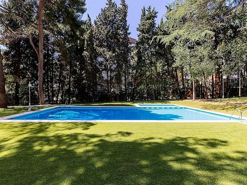 Квартира на первом этаже с общим бассейном в Педральбес — Барселона. Фото:  6