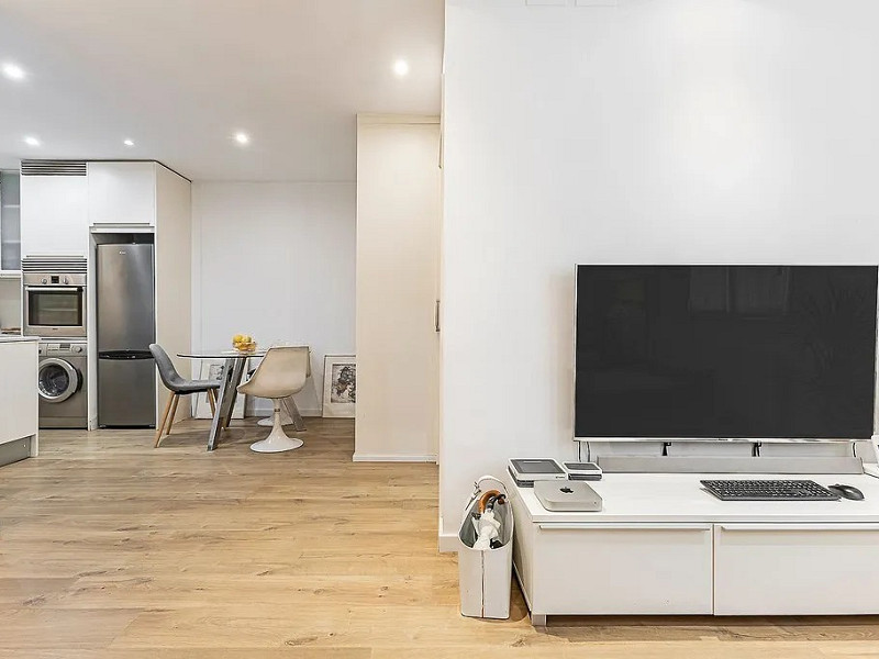 Квартира на первом этаже с общим бассейном в Педральбес — Барселона. Фото:  10