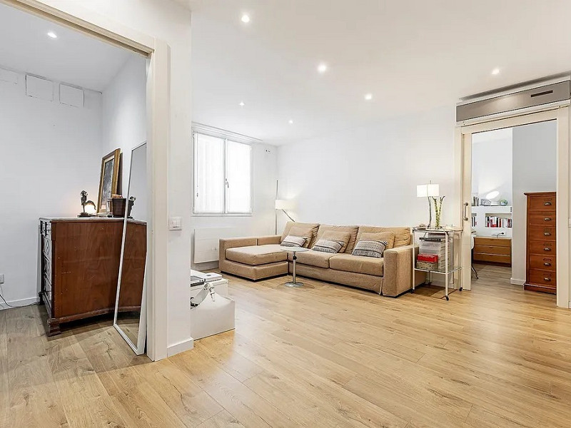 Квартира на первом этаже с общим бассейном в Педральбес — Барселона. Фото:  11