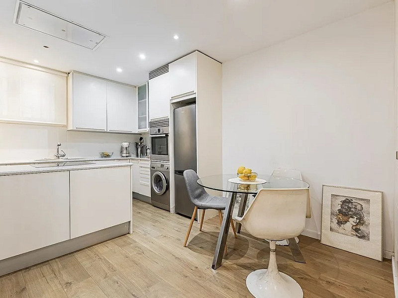 Квартира на первом этаже с общим бассейном в Педральбес — Барселона. Фото:  15