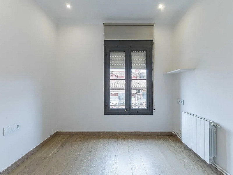 Светлая cемейная квартира в сердце района Саррия — Барселона. Фото:  14