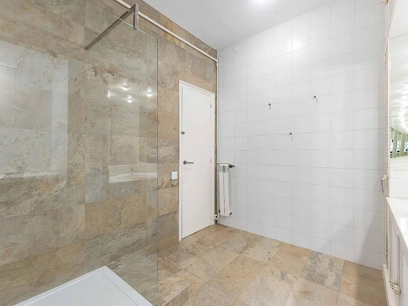 Светлая cемейная квартира в сердце района Саррия — Барселона. Фото:  42