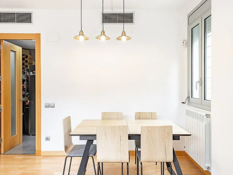 Уютная квартира с частной террасой и бассейном в районе Кан Матас. Фото:  8