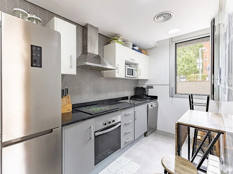 Уютная квартира с частной террасой и бассейном в районе Кан Матас. Фото:  13