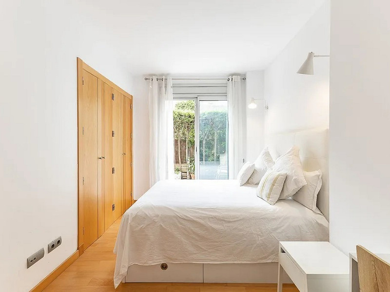 Уютная квартира с частной террасой и бассейном в районе Кан Матас. Фото:  16