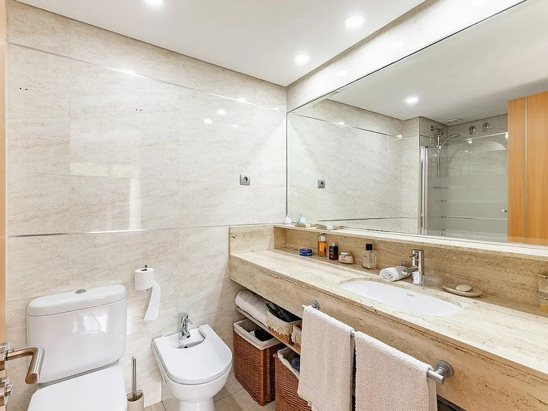 Уютная квартира с частной террасой и бассейном в районе Кан Матас. Фото:  22