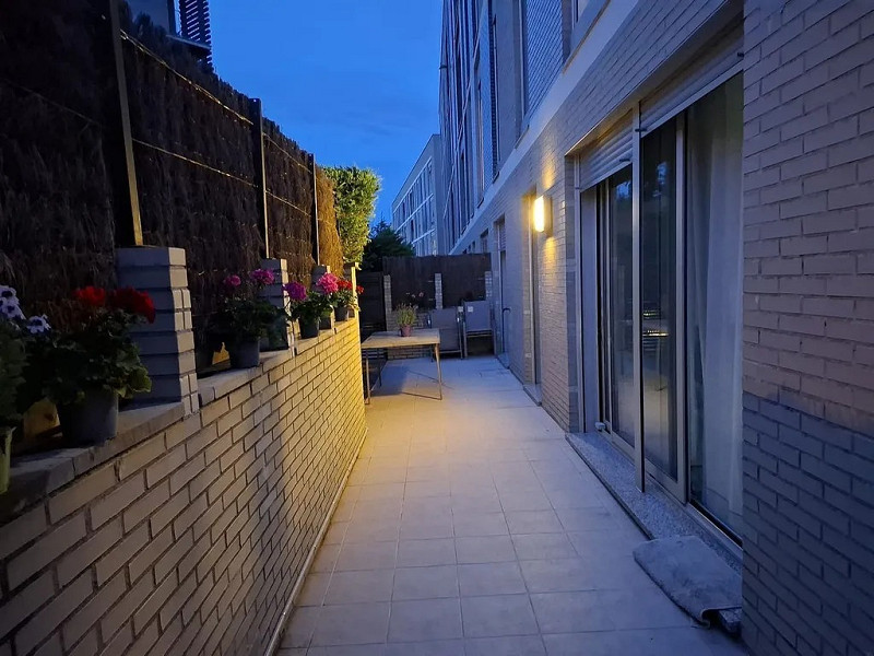 Уютная квартира с частной террасой и бассейном в районе Кан Матас. Фото:  51