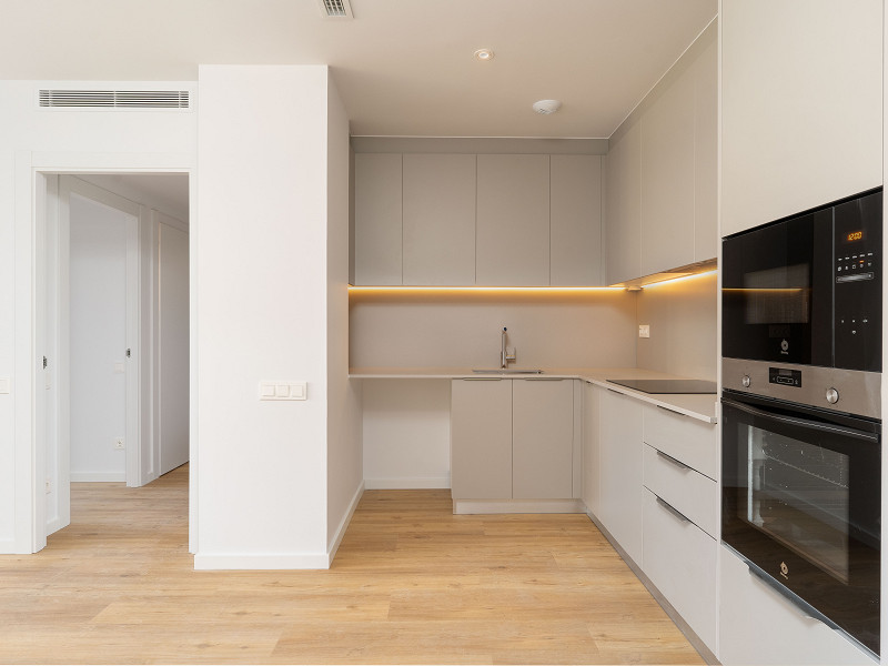 Modern Residential Complex Tres Creus Near the City Center, in Sabadell, Barcelona. Photo:  3