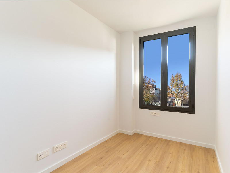 Modern Residential Complex Tres Creus Near the City Center, in Sabadell, Barcelona. Photo:  7