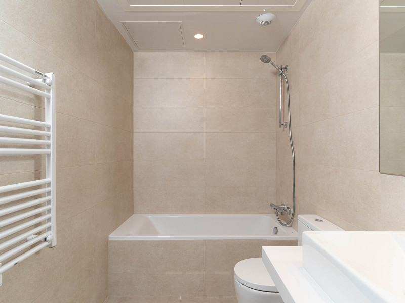 Modern Residential Complex Tres Creus Near the City Center, in Sabadell, Barcelona. Photo:  8