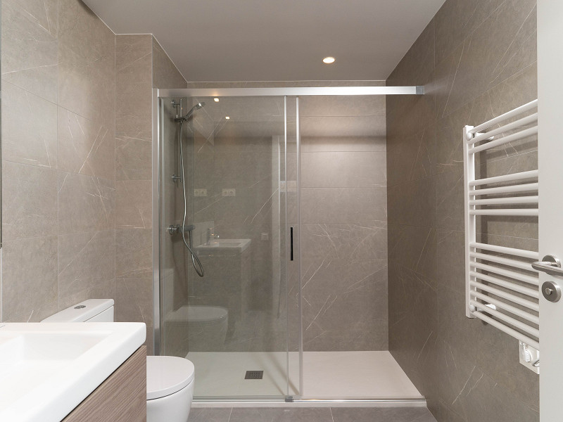 Modern Residential Complex Tres Creus Near the City Center, in Sabadell, Barcelona. Photo:  12