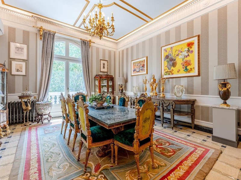 Настоящее произведение искусства: эксклюзивная дизайнерская квартира с выдающимися деталями и коллекцией антиквариата в Сант-Жервази, Барселона. Фото:  2