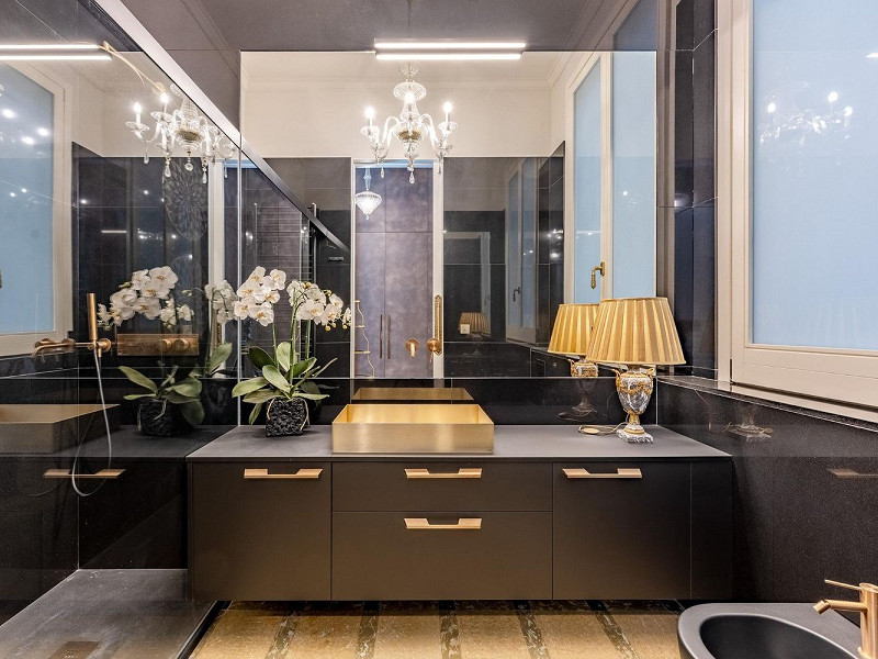 Настоящее произведение искусства: эксклюзивная дизайнерская квартира с выдающимися деталями и коллекцией антиквариата в Сант-Жервази, Барселона. Фото:  8