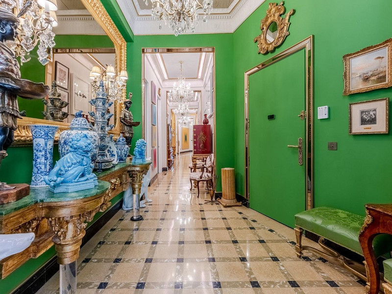 Настоящее произведение искусства: эксклюзивная дизайнерская квартира с выдающимися деталями и коллекцией антиквариата в Сант-Жервази, Барселона. Фото:  15