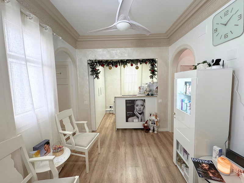 Центр эстетики и клиника физиотерапии в районе Эшампле, Барселона. Фото:  1