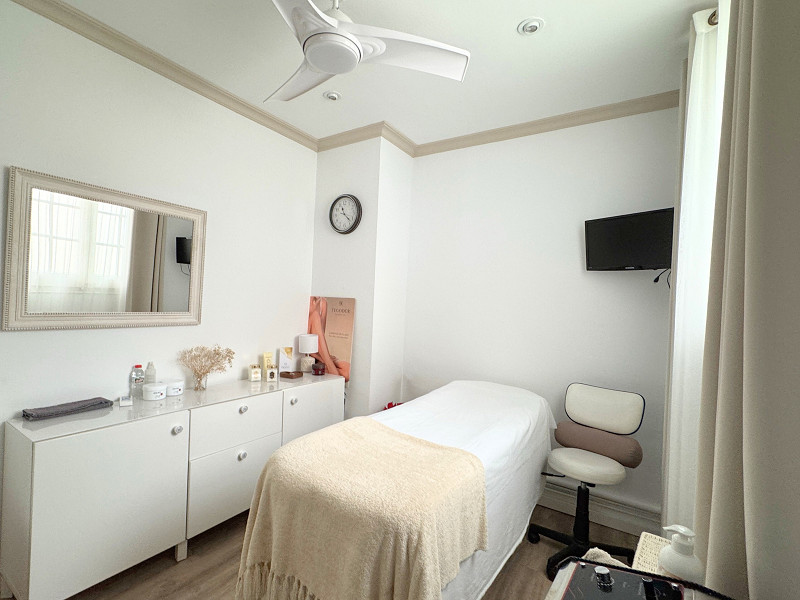 Центр эстетики и клиника физиотерапии в районе Эшампле, Барселона. Фото:  5