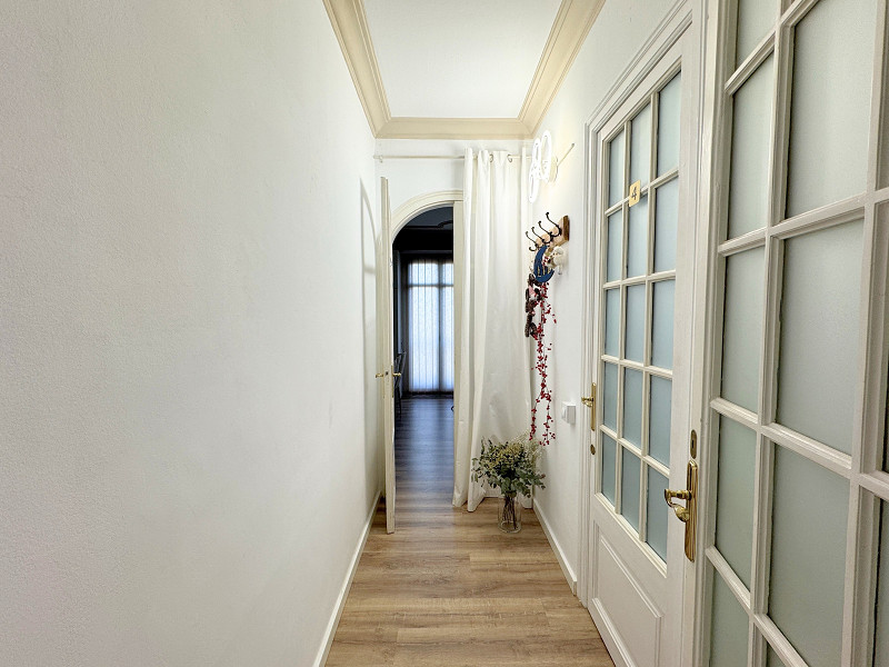 Центр эстетики и клиника физиотерапии в районе Эшампле, Барселона. Фото:  16