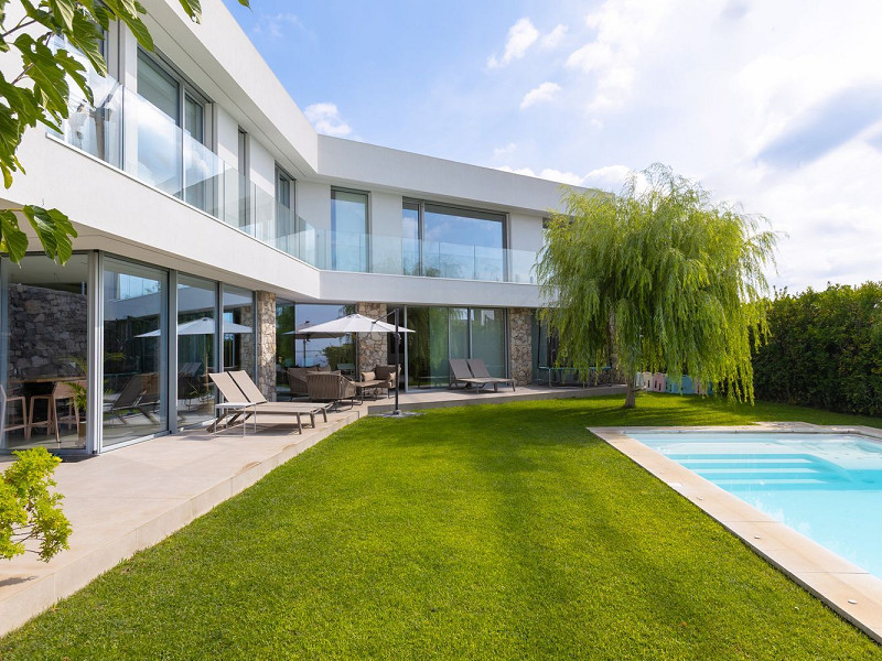 Эксклюзивный дом класса люкс с видом на море в Тейя, Барселона