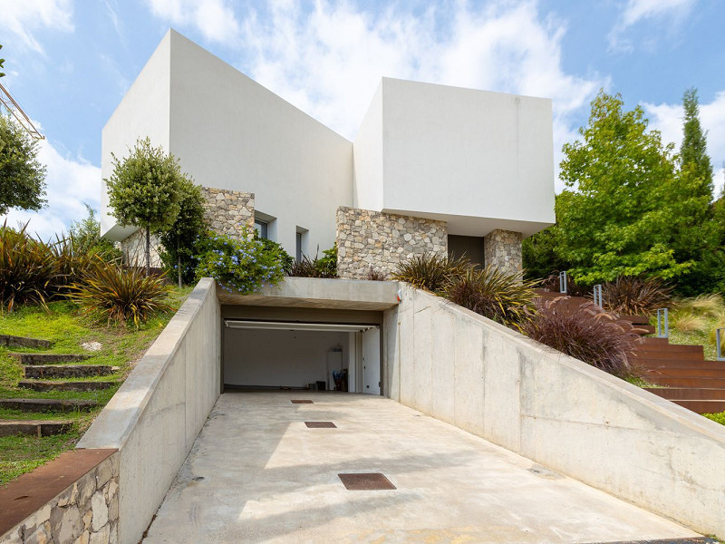 Эксклюзивный дом класса люкс с видом на море в Тейя, Барселона. Фото:  33