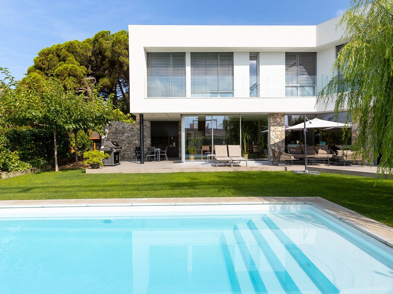 Эксклюзивный дом класса люкс с видом на море в Тейя, Барселона. Фото:  8